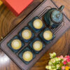 bo-am-tra-in-logo-bat-trang-mau-xanh-duong-men-hoa-bien-long-chen-xanh-4