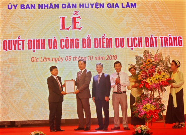 công bố công nhận điểm du lịch bát tràng