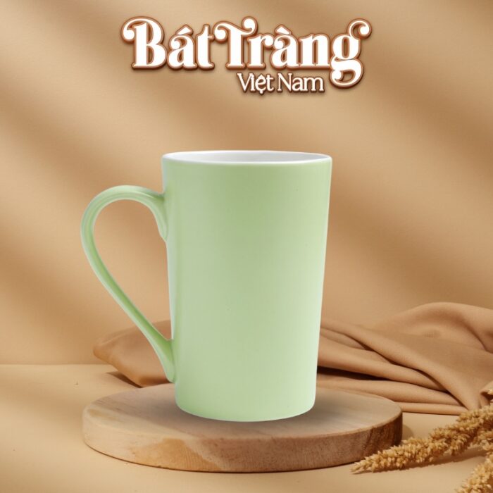 ly-su-bat-trang-mau-xanh-la-nhat-mat-dang-tru-tron-cao-quai-ban-tim-330ml