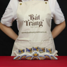 Kỷ ngai thờ 5 ly nước men rạn "họa tiết cuốn thư" BT - ĐT23