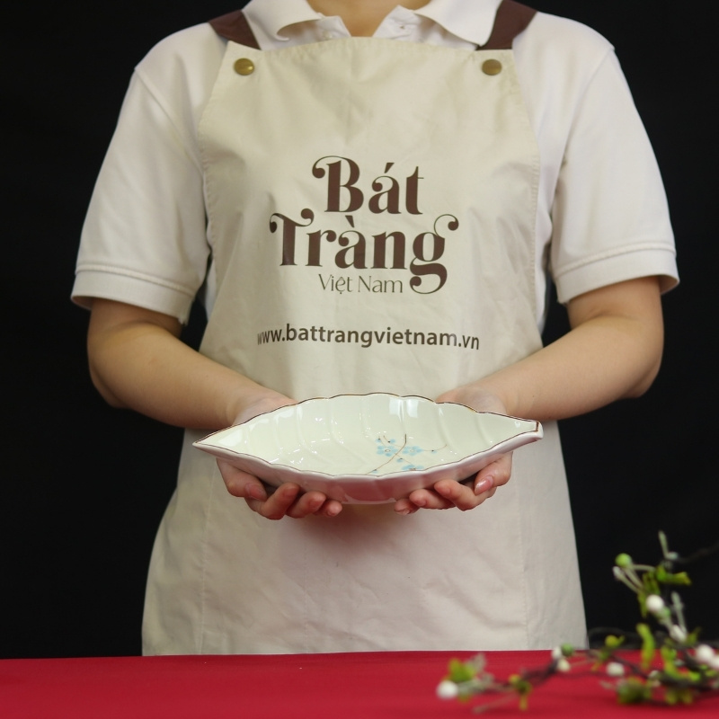 dia-la-trau-men-trang-hoa-tiet-dao-xanh-02