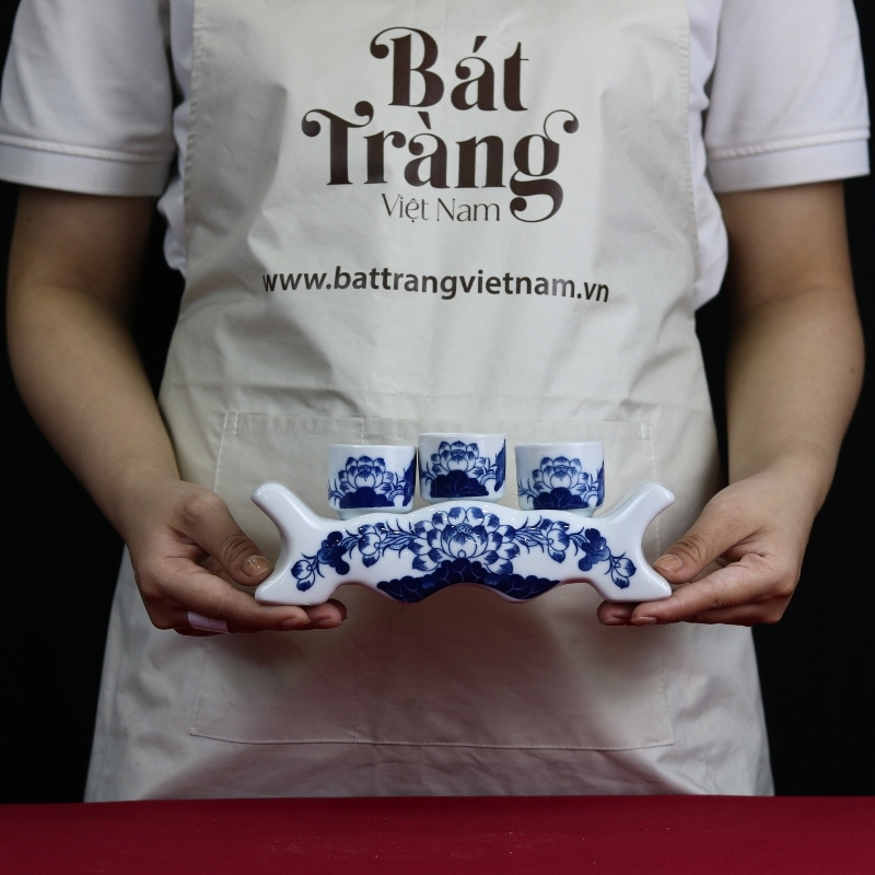 ky-ngao-3ly-nuoc-men-lam-hoa-tiet-sen-2