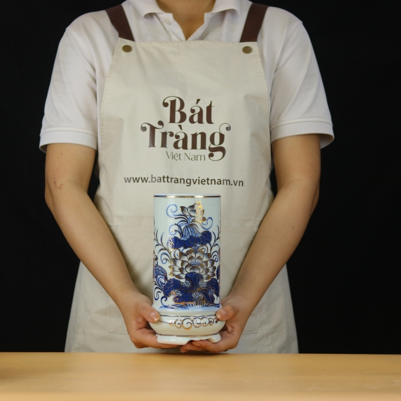 ong-huong-sen-men-lam-ve-vang-2