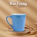 ca-su-bat-trang-mau-xanh-duong-nhat-bong-dang-vat-thap