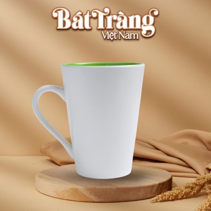 ly-su-bat-trang-2-mau-trang-va-xanh-la-dang-vat-cao-quai-ban-tim-400ml