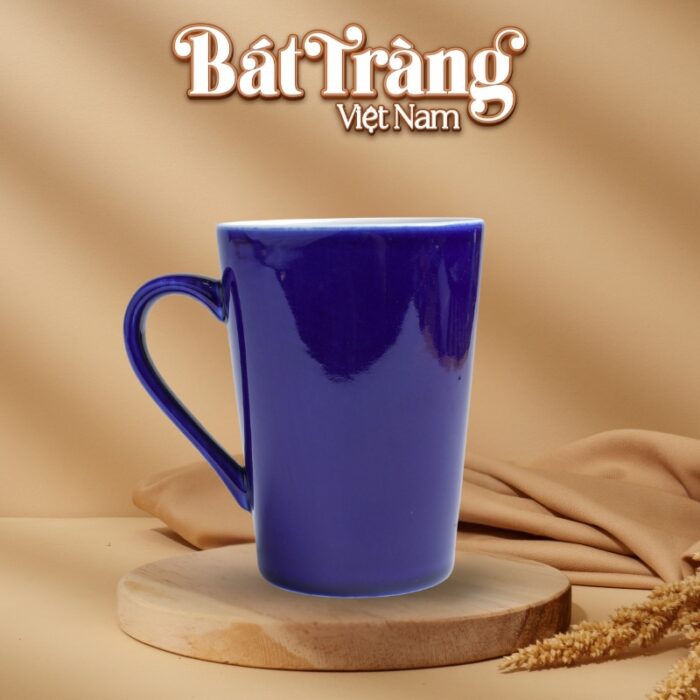 ly-su-bat-trang-mau-xanh-navy-bong-dang-vat-cao-quai-ban-tim-400ml