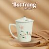 ly-su-bat-trang-qua-tang-in-logo-hoa-tiet-ve-tay-hoa-dao-hong-co-nap-dung-tich-350ml