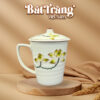 ly-su-bat-trang-qua-tang-in-logo-hoa-tiet-ve-tay-hoa-sen-vang-co-nap-dung-tich-350ml