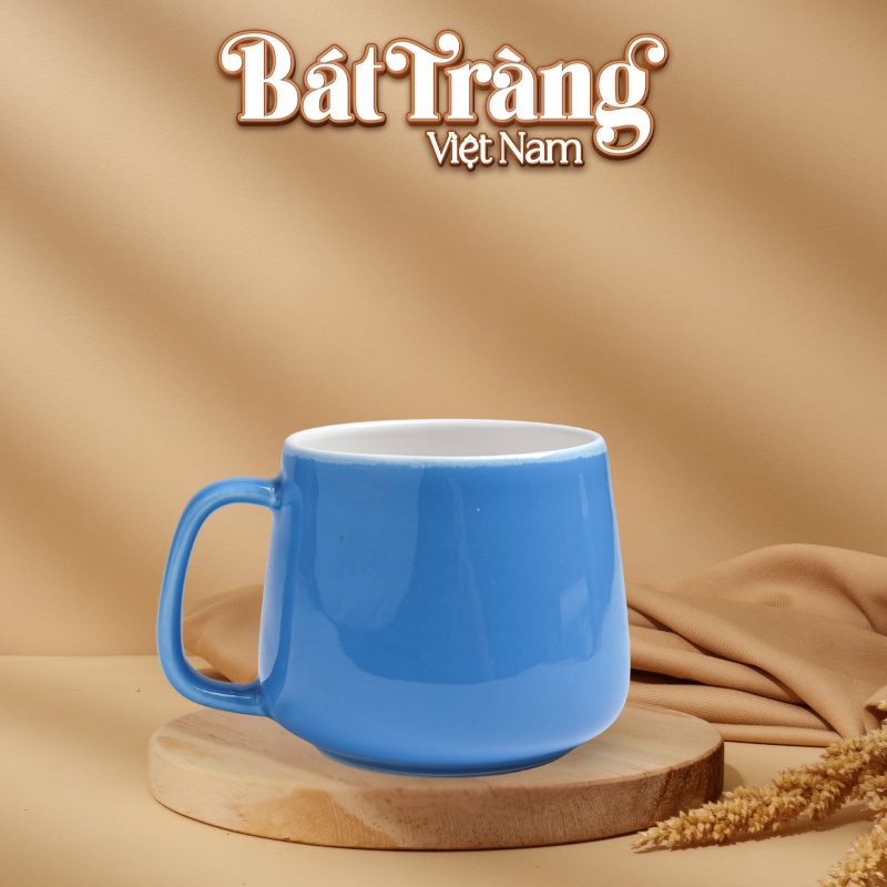 ly-su-mau-bong-bat-trang-dang-bau-mau-xanh-duong-dam-co-quai-dung-tich-300ml
