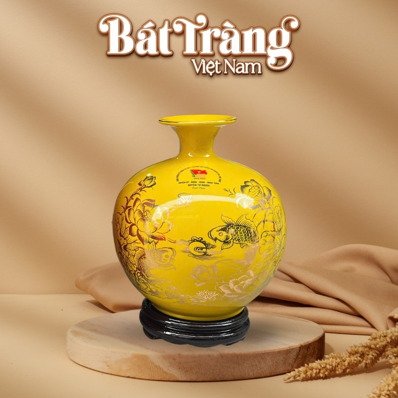 Bình hút lộc Bát Tràng màu vàng họa tiết hoa sen cá chép in logo BT-QT23