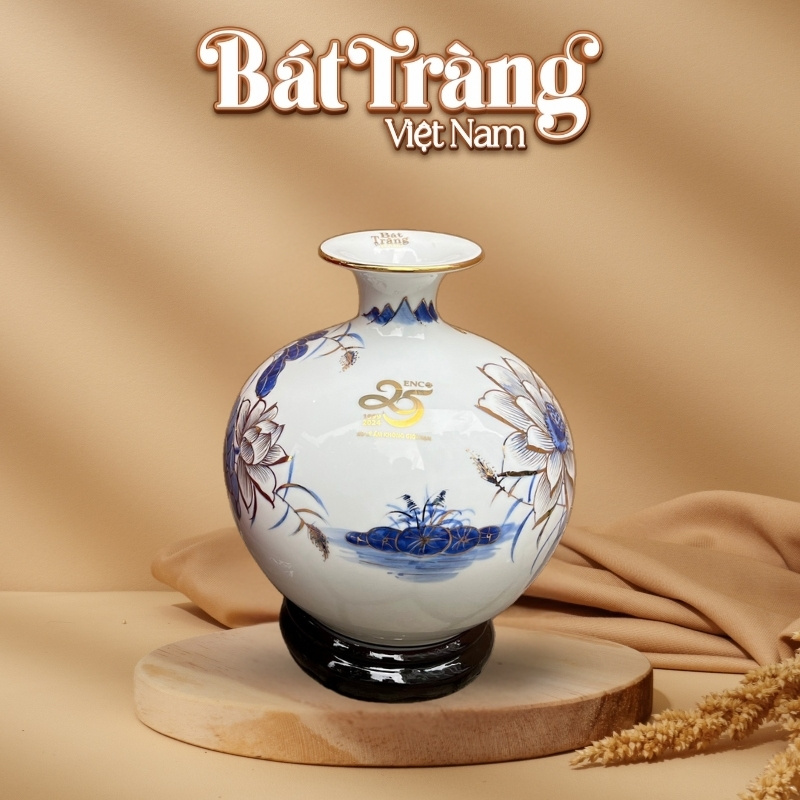 Bình hút lộc in logo sứ Trắng Bát Tràng họa tiết hoa sen BT-QT27