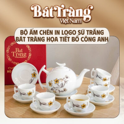 Bộ sản phẩm gồm 1 ấm trà, 6 chén và 7 đĩa lót