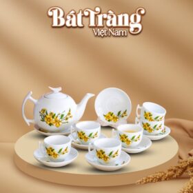 Bộ ấm chén sứ trắng vẽ hoa mai vàng Bát Tràng BT-QT12