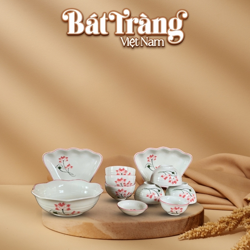 Bộ bát đĩa in logo 12 món men sứ trắng họa tiết hoa sen đỏ BT-QT34