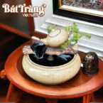 Cận cảnh bộ thác nước phong thủy trang trí bình trà men hỏa biến vàng kem BT-TN3
