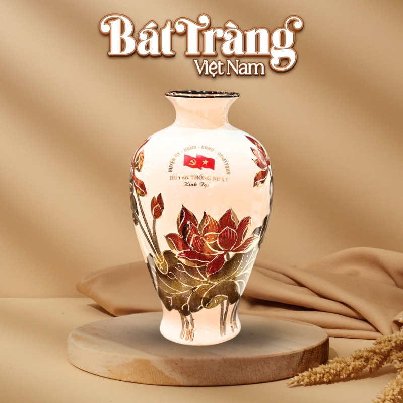 Lọ hoa đùi dế in logo màu trắng họa tiết hoa sen gấm vàng BT-QT42