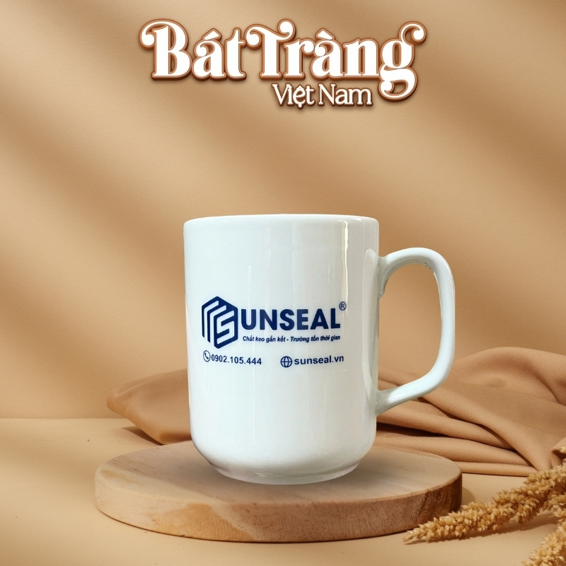 Ly sứ gốm sứ Bát Tràng dáng trụ quai vuông in logo 350ml BT-QT56