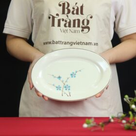 Đĩa bầu dục men trắng Bát Tràng họa tiết đào xanh BĐ-25