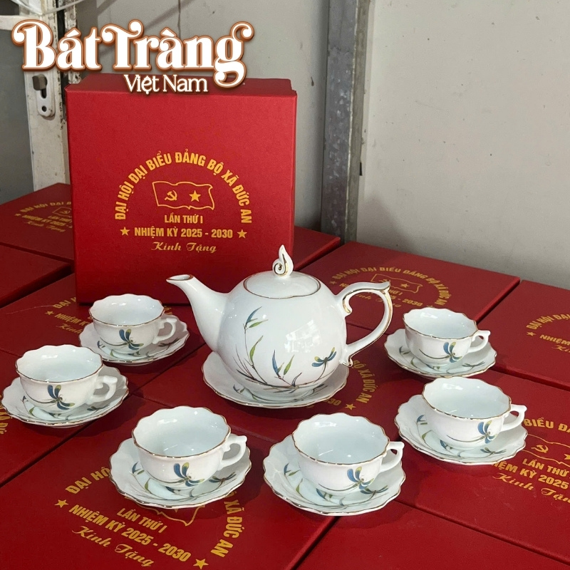 Bát Tràng Việt Nam nhận cung ứng sản phẩm với số lượng lớn làm quà tặng