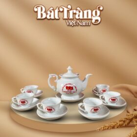 Quà tặng đại hội ấm chén in logo dáng đài cát kẻ chỉ vàng BT-QT97