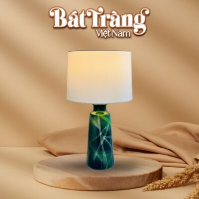 Đèn ngủ để bàn Bát Tràng Việt Nam men xanh ngọc cao 55cm BT-DN02