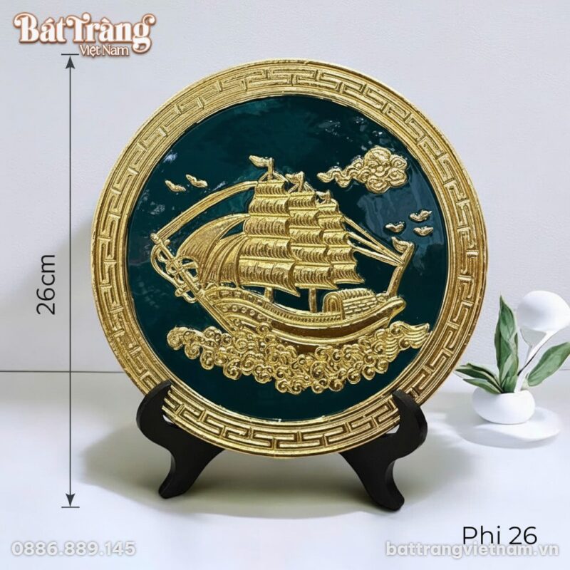 Kích thước Đĩa Gốm Sứ Trang Trí Thuyền Buồm Thuận Buồm Xuôi Gió Nổi Nền Xanh Ngọc Đường
