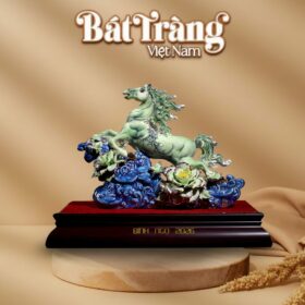 Tượng Ngựa Phong Thủy Mã Đáo Thành Công Bính Ngọ 2026 men xanh lục bảo BT-TLV01