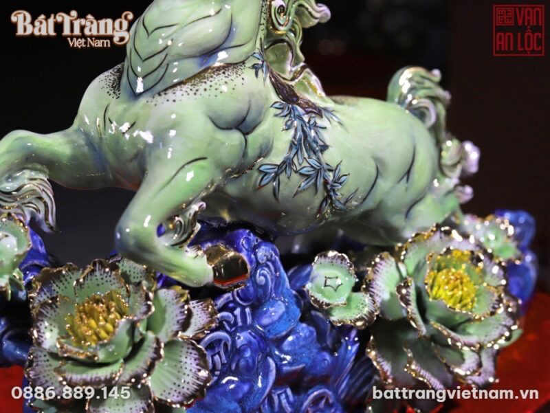 ngua-gom-su-bat-trang-xanh-ngoc-luc-bao ngua-gom-su-bat-trang-xanh-ngoc-luc-bao