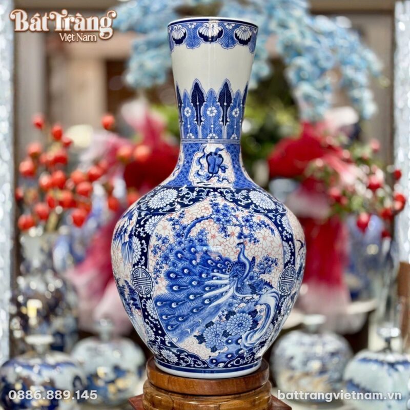 Tỏi bình vẽ cành mai Tỏi bình vẽ cành mai