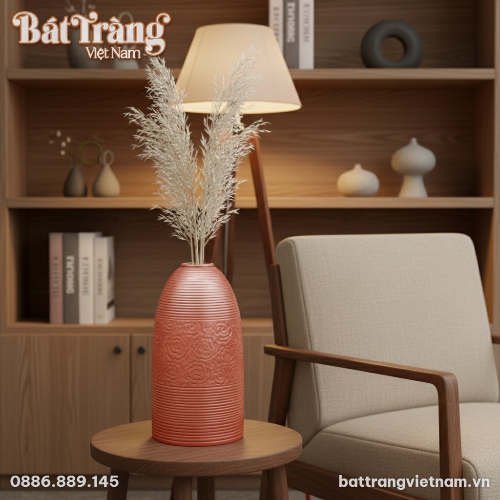 Bình hoa gốm Bát Tràng cao 52cm, màu đất đỏ với...