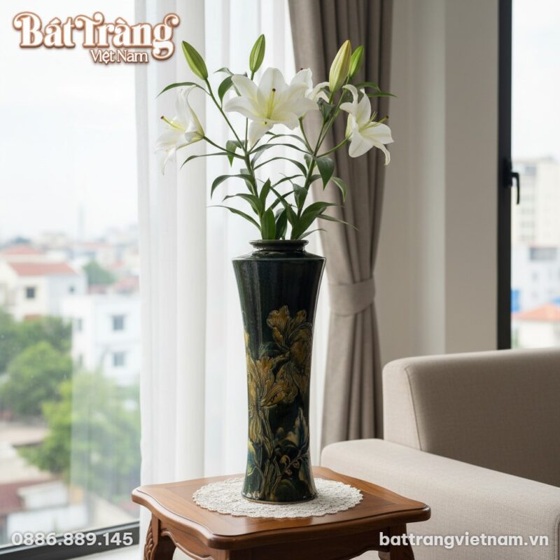 Bình hoa đặt cạnh cửa sổ, kích thước nhỏ gọn, ...