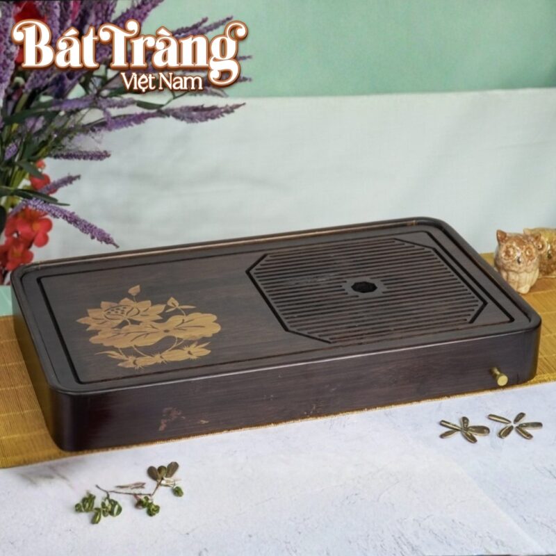 khay-dung-tra-tre-hoa-tiet-hoa-sen-vang-30x50x6cm-bt-kdt01 (2)