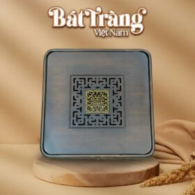 Khay vuông đựng trà gỗ tre họa tiết kỷ hà khắc đồng 35x35x6cm BT-KDT08