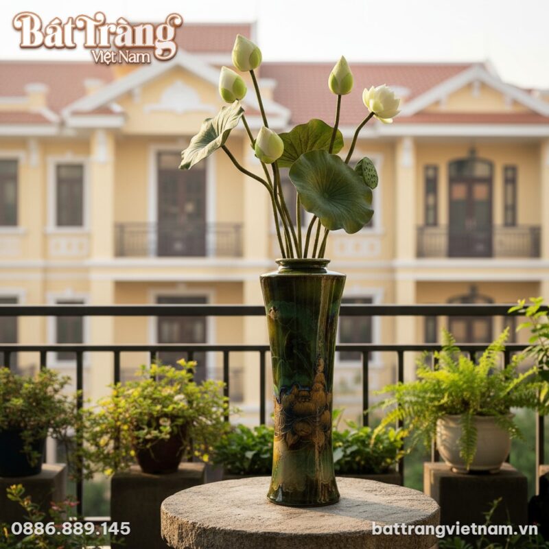 Lọ hoa Bát Tràng men hỏa biến xanh rêu dáng trú...