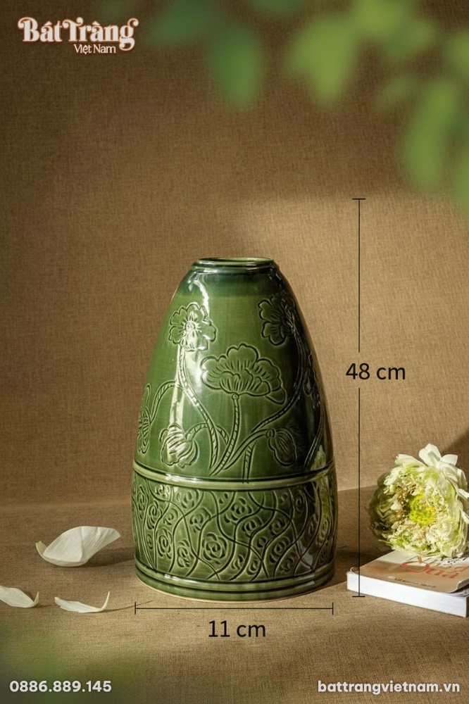 Kích thước Lọ hoa dáng chuông hoạ tiết hoa sen men xanh lục bảo Bát Tràng BT_LH100