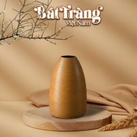 Lọ hoa dáng chuông hoạ tiết kẻ ngang men nâu đất Bát Tràng BT-LH103