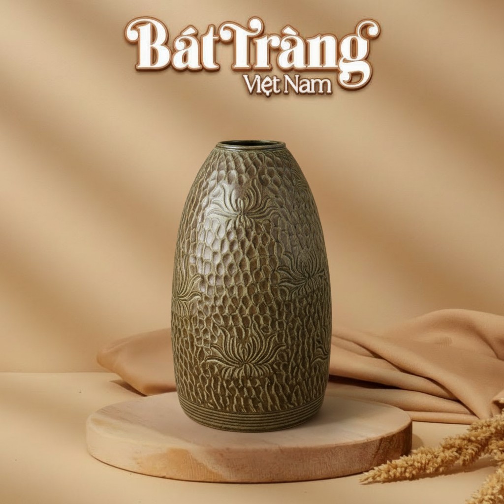 Lọ hoa dáng chuông hoạ tiết ô gạch nổi men hoàng thổ Bát Tràng BT_LH67