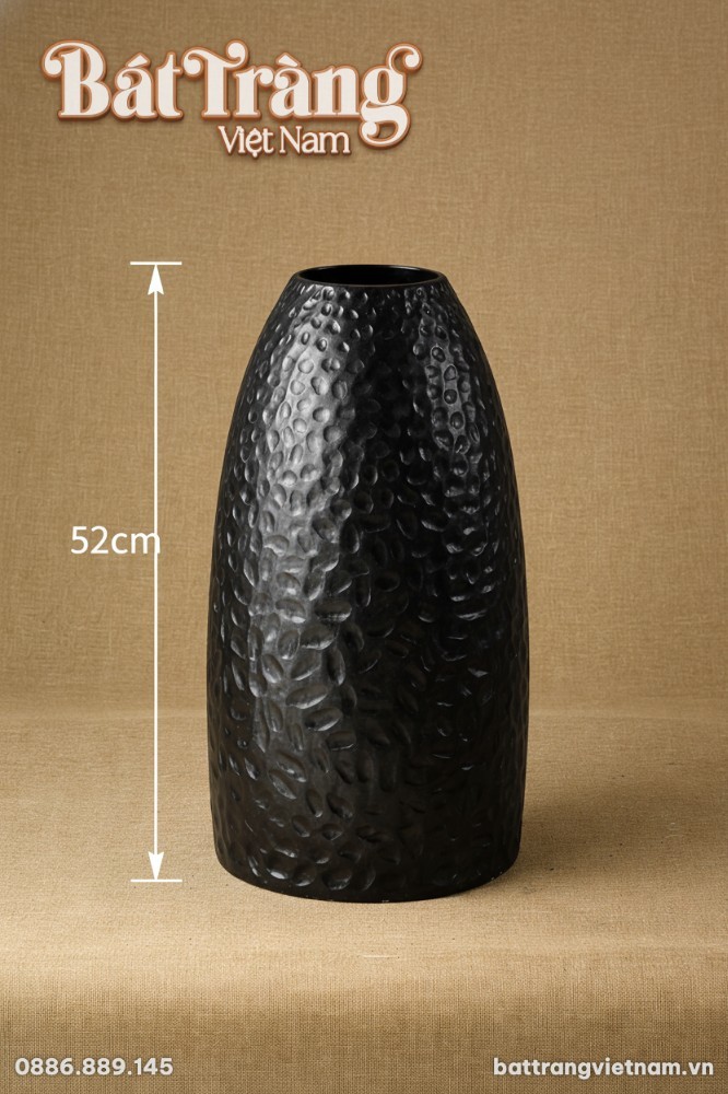Kích thước Lọ hoa dáng chuông hoạ tiết lỗ men đen Bát Tràng BT_LH56