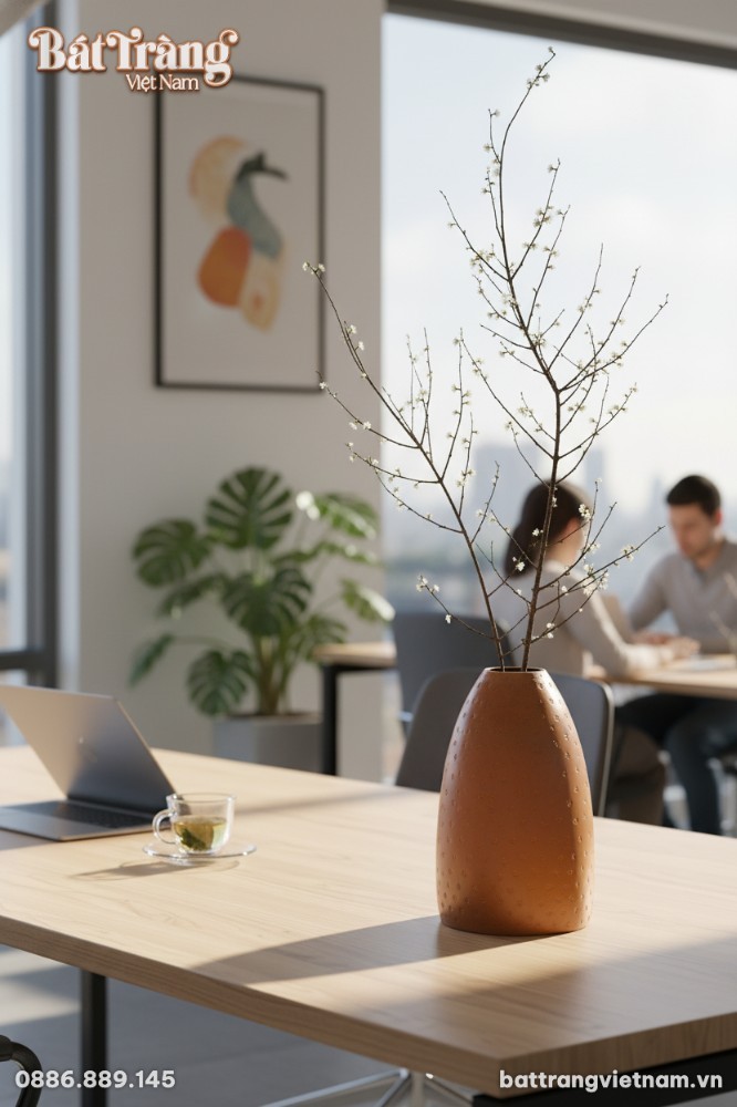 Lọ hoa B&aacute;t Tr&agrave;ng men n&acirc;u đất 48cm d&aacute;ng giọt nướ...