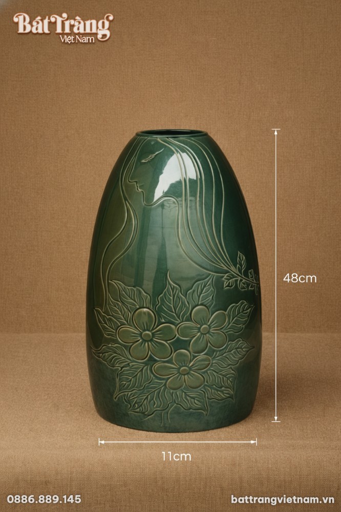 K&iacute;ch thước Lọ hoa d&aacute;ng chu&ocirc;ng men xanh lục bảo hoạ tiết khắc tay c&ocirc; g&aacute;i B&aacute;t Tr&agrave;ng BT_LH58