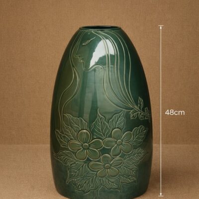 Kích thước Lọ hoa dáng chuông men xanh lục bảo hoạ tiết khắc tay cô gái Bát Tràng BT_LH58