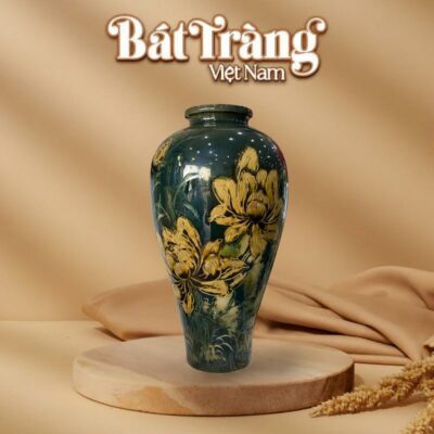 Lọ hoa gốm sứ dáng đùi dế men rêu vẽ hoa sen vàng BT-LH56 - Ảnh đại diện