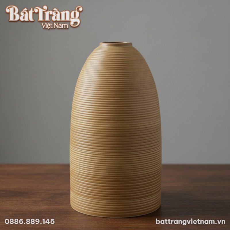 Góc chụp cận cảnh lọ hoa chính diện, góc chụp n... Góc chụp cận cảnh lọ hoa chính diện, góc chụp n...