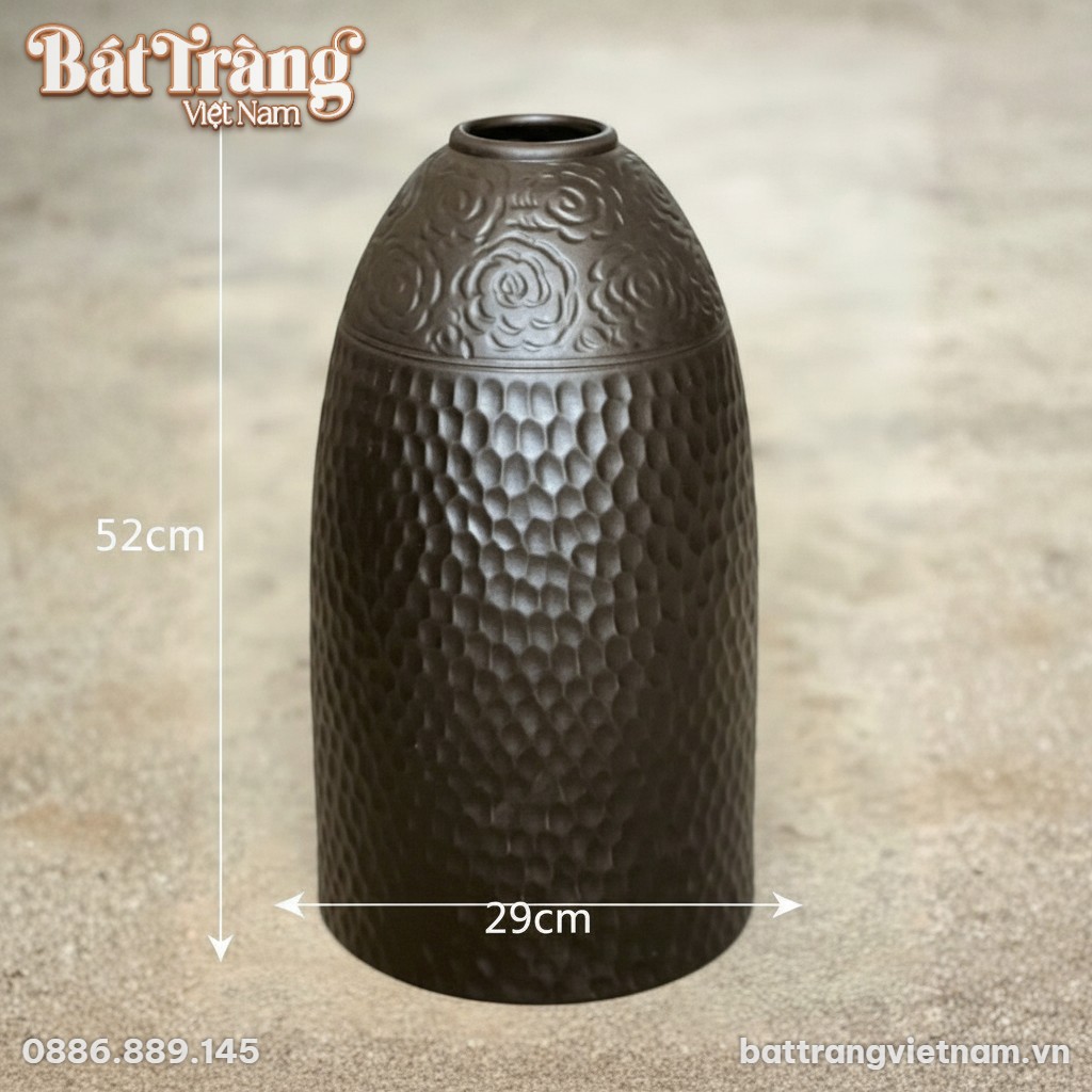 Kích thước Lọ hoa men nâu mộc dáng chuông khắc chìm họa tiết hoa hồng 52cm BT-LH86