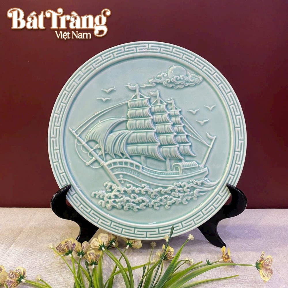 Đĩa cảnh gốm sứ