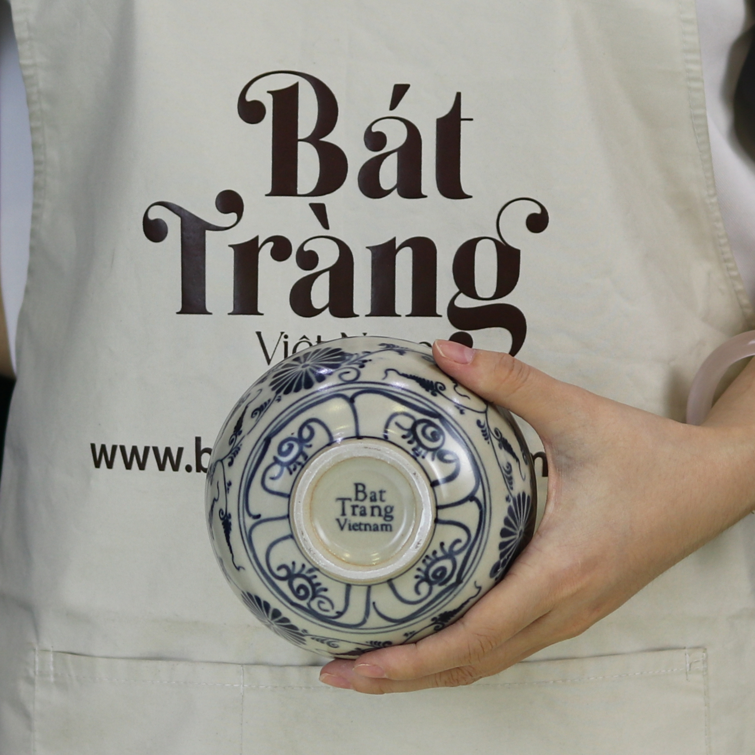 bat-com-men-ran-hoa-tiet-cuc-den-3