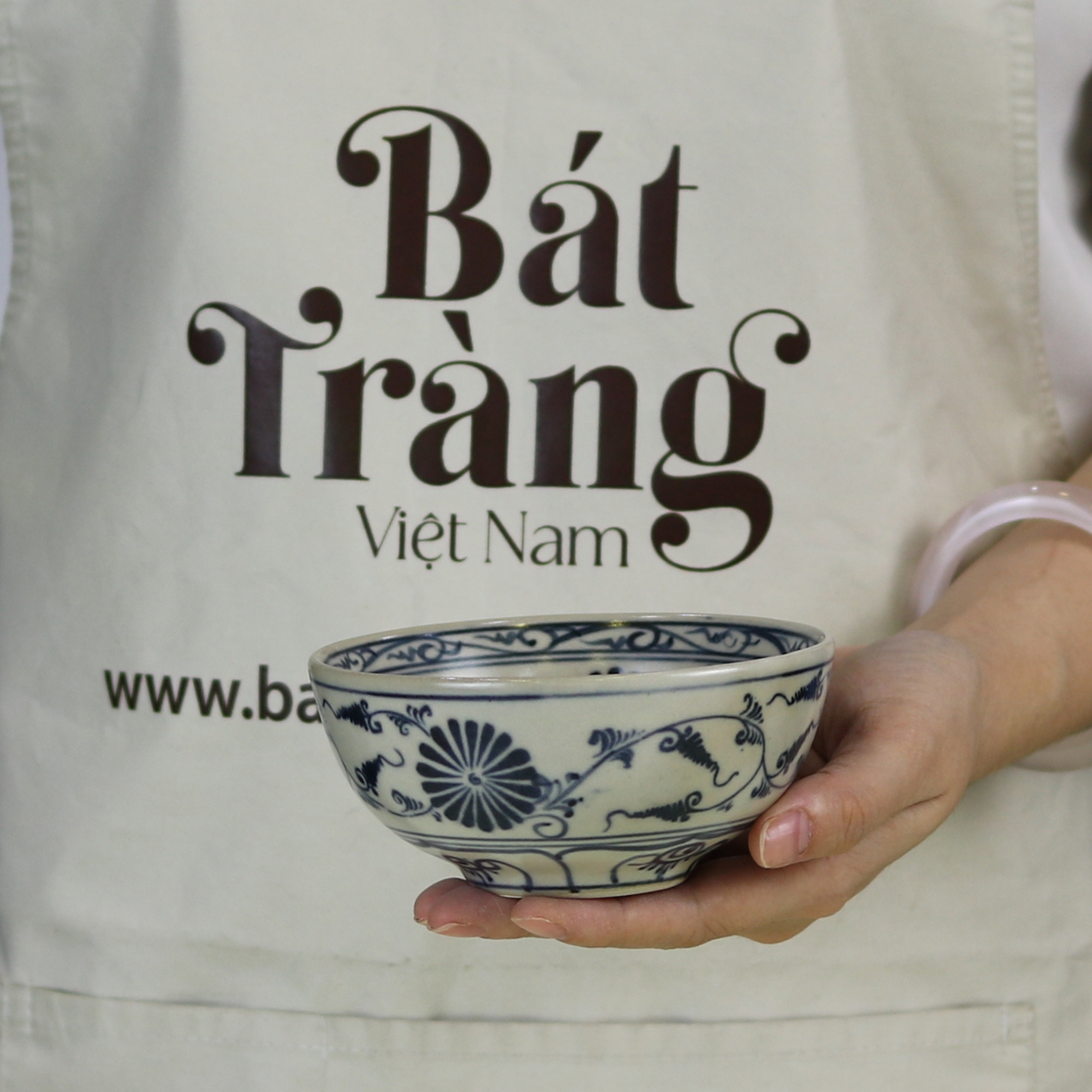 bat-com-men-ran-hoa-tiet-cuc-den-4