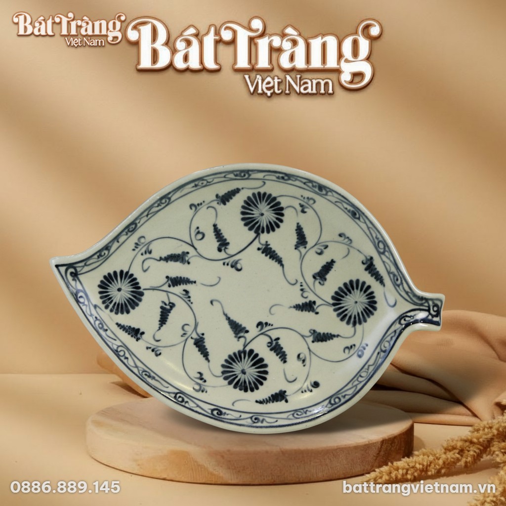 Đĩa lá men rạn hoạ tiết hoa cúc đen BT-BD74