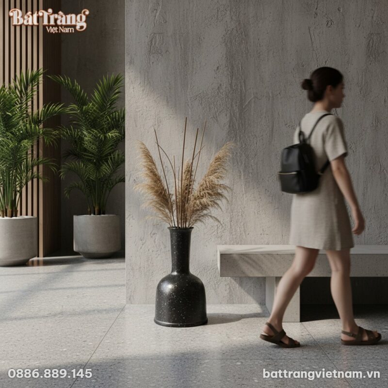 Lọ hoa gốm sứ men đen sần chấm bi Bát Tràng (ca...