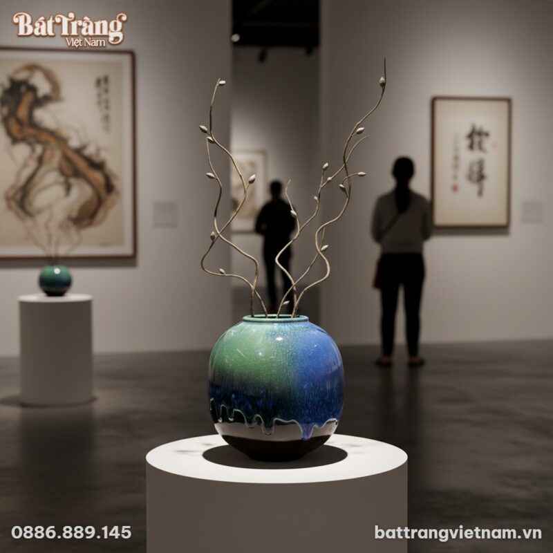 Lọ hoa men chảy sóng biển (cao 22cm) đặt trên m... Lọ hoa men chảy sóng biển (cao 22cm) đặt trên m...